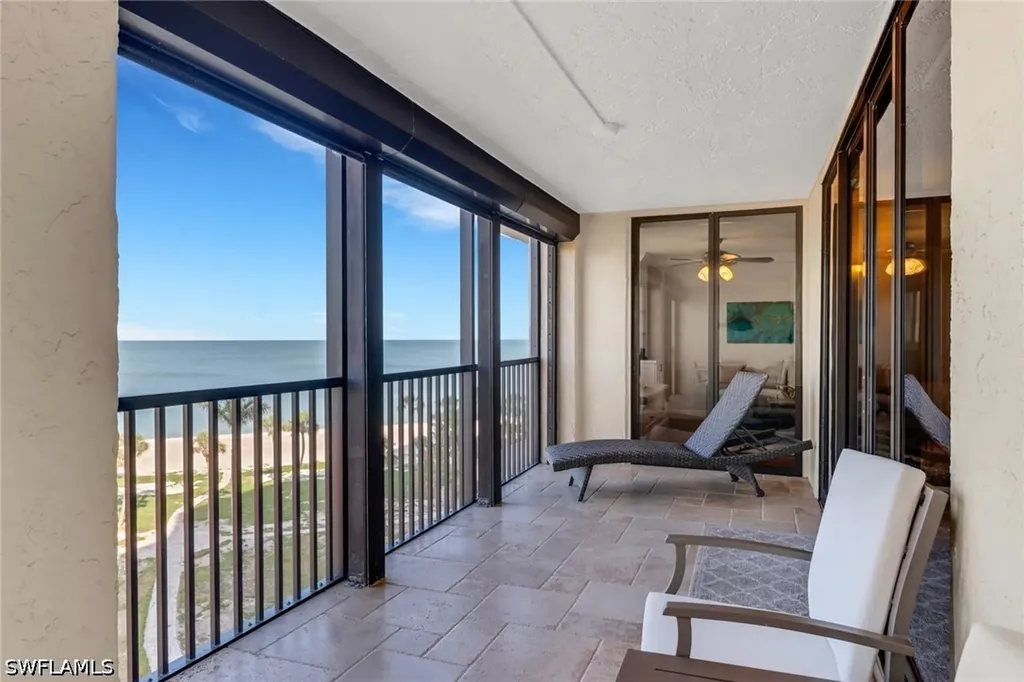 10851 Gulf Shore Drive Naples FL 34108