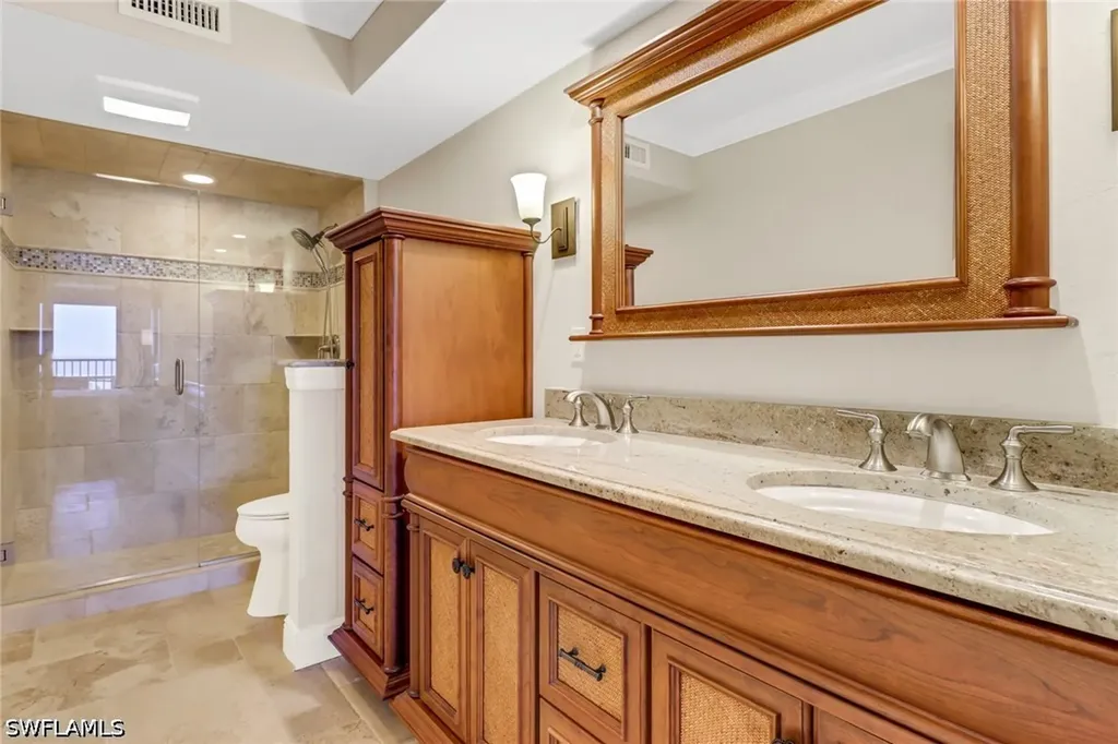 10851 Gulf Shore Drive Naples FL 34108