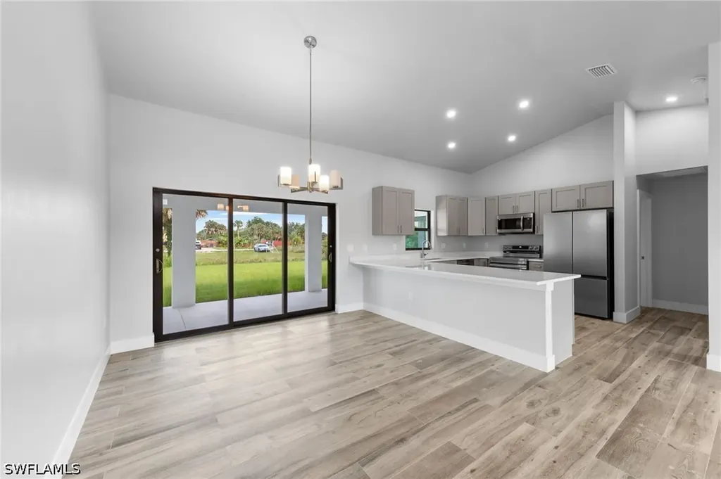 6151 Hershey Avenue Fort Myers FL 33905