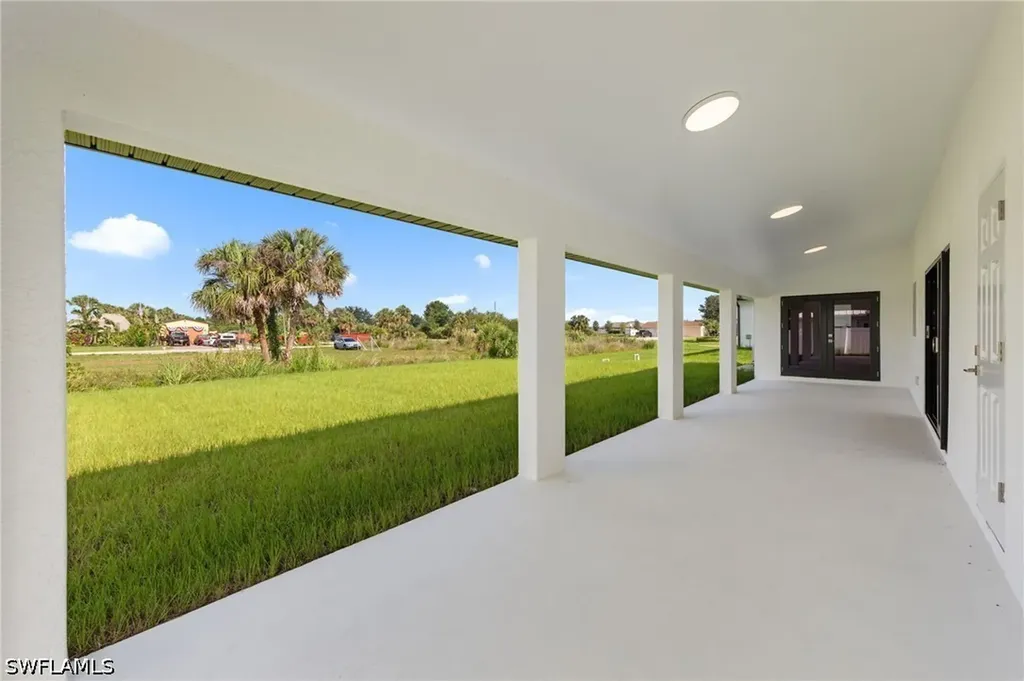 6151 Hershey Avenue Fort Myers FL 33905