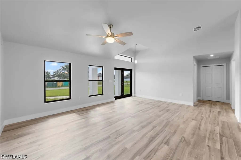 6151 Hershey Avenue Fort Myers FL 33905