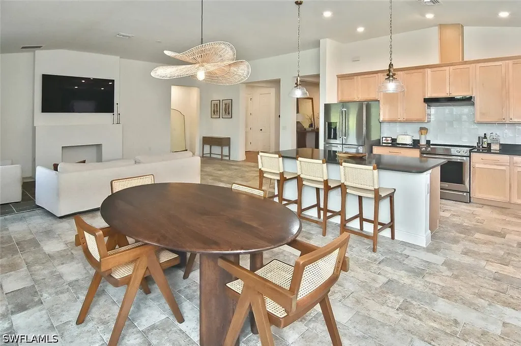 6688 Estero Bay Drive Fort Myers FL 33908