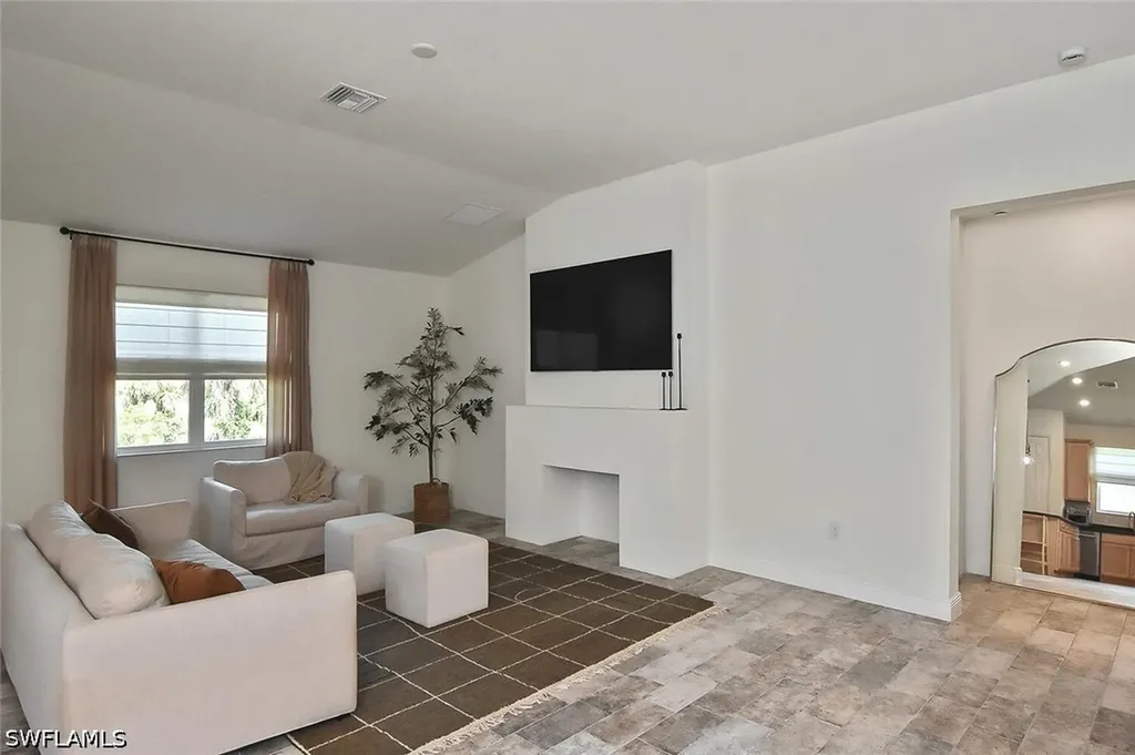 6688 Estero Bay Drive Fort Myers FL 33908