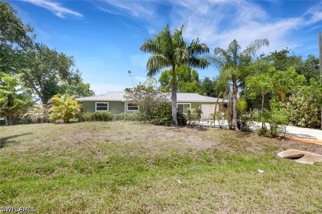 8091 San Carlos Boulevard Fort Myers FL 33967
