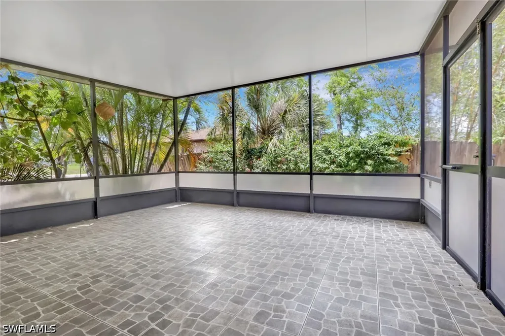 8091 San Carlos Boulevard Fort Myers FL 33967