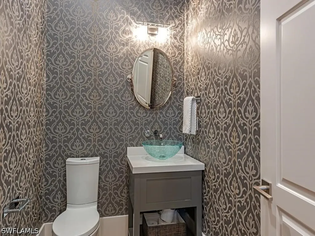 628 21st Avenue S Naples FL 34102