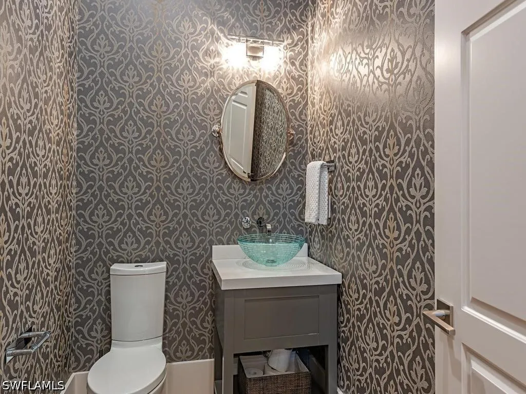 628 21st Avenue S Naples FL 34102