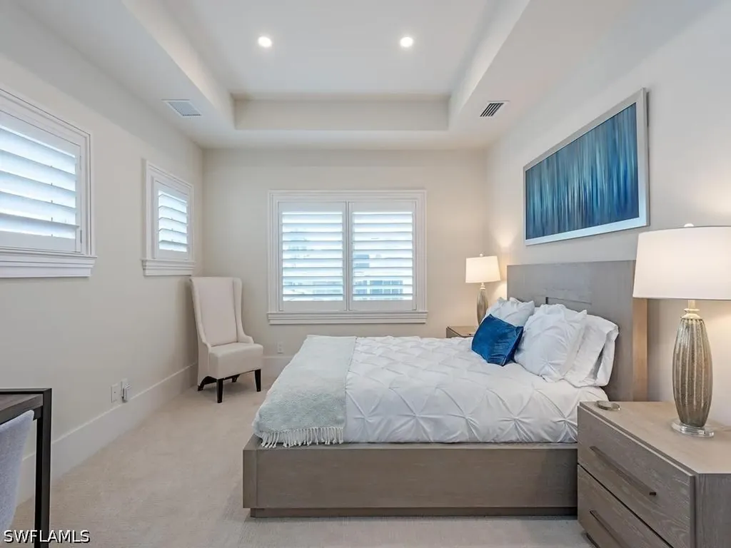 628 21st Avenue S Naples FL 34102