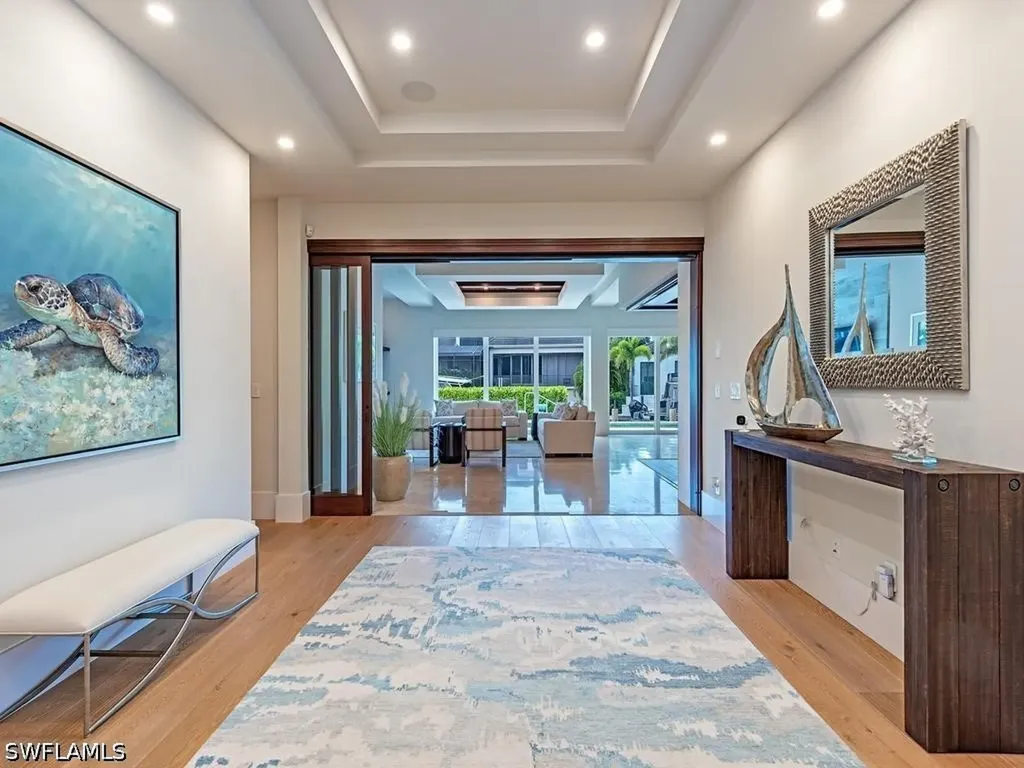 628 21st Avenue S Naples FL 34102
