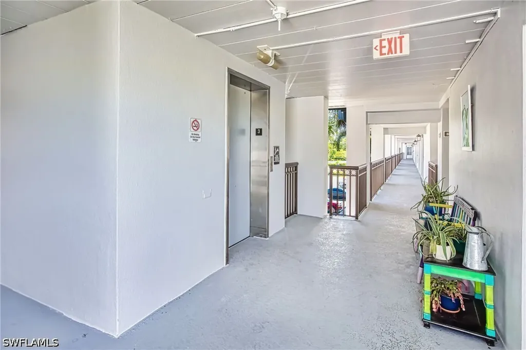 1740 Pine Valley Drive Fort Myers FL 33907