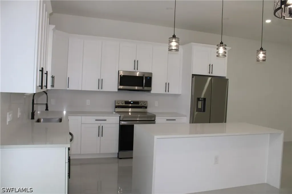 373 Lillon Avenue S Lehigh Acres FL 33974