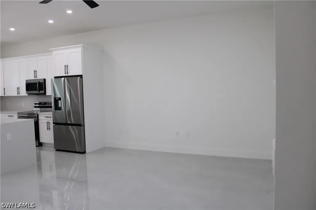 373 Lillon Avenue S Lehigh Acres FL 33974