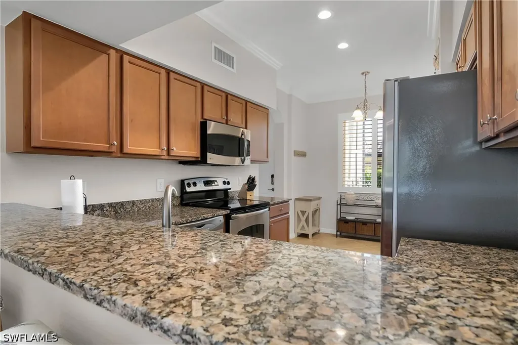 9719 Acqua Court Naples FL 34113