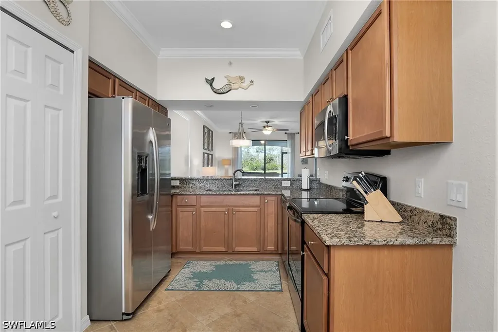 9719 Acqua Court Naples FL 34113