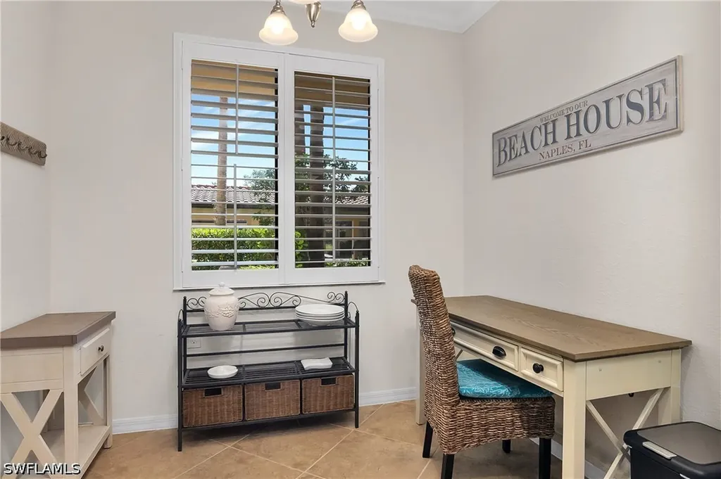 9719 Acqua Court Naples FL 34113
