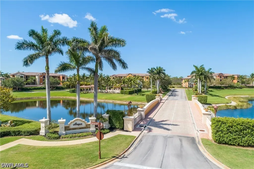 9719 Acqua Court Naples FL 34113