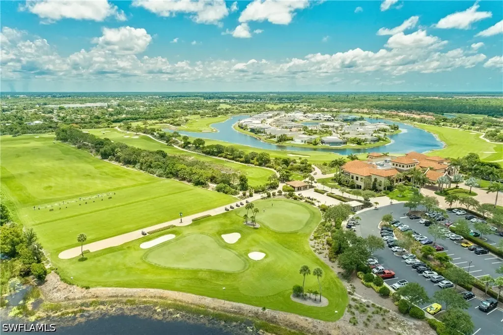 9719 Acqua Court Naples FL 34113