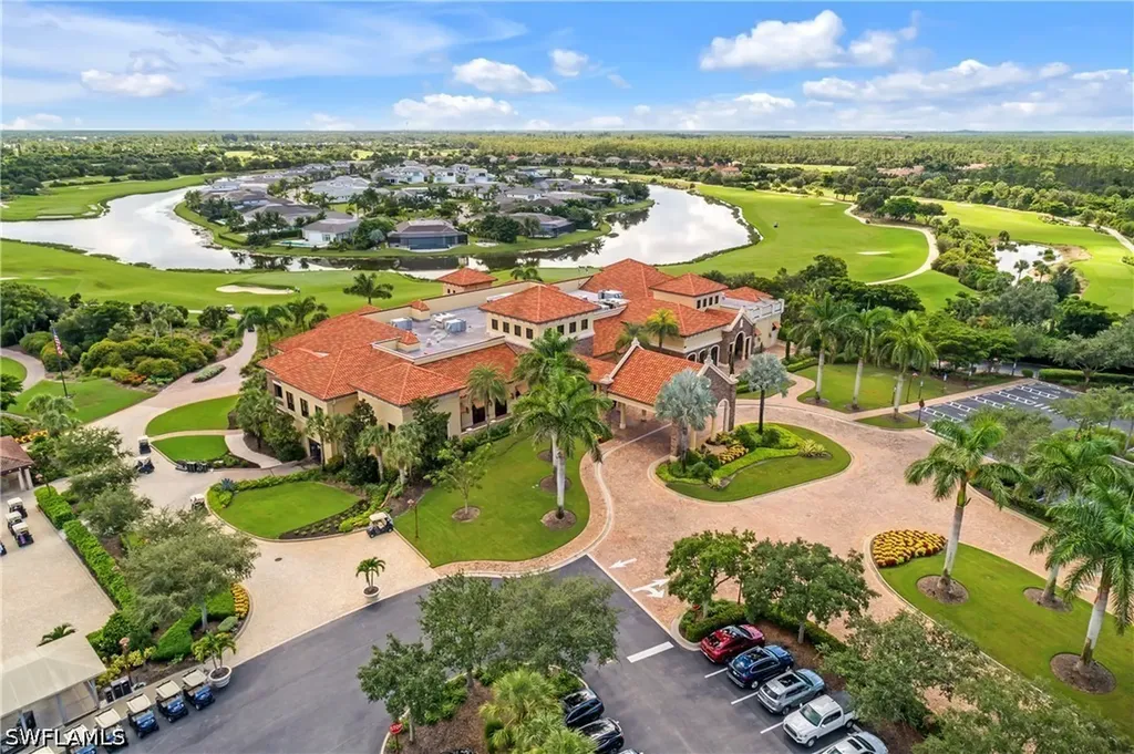9719 Acqua Court Naples FL 34113