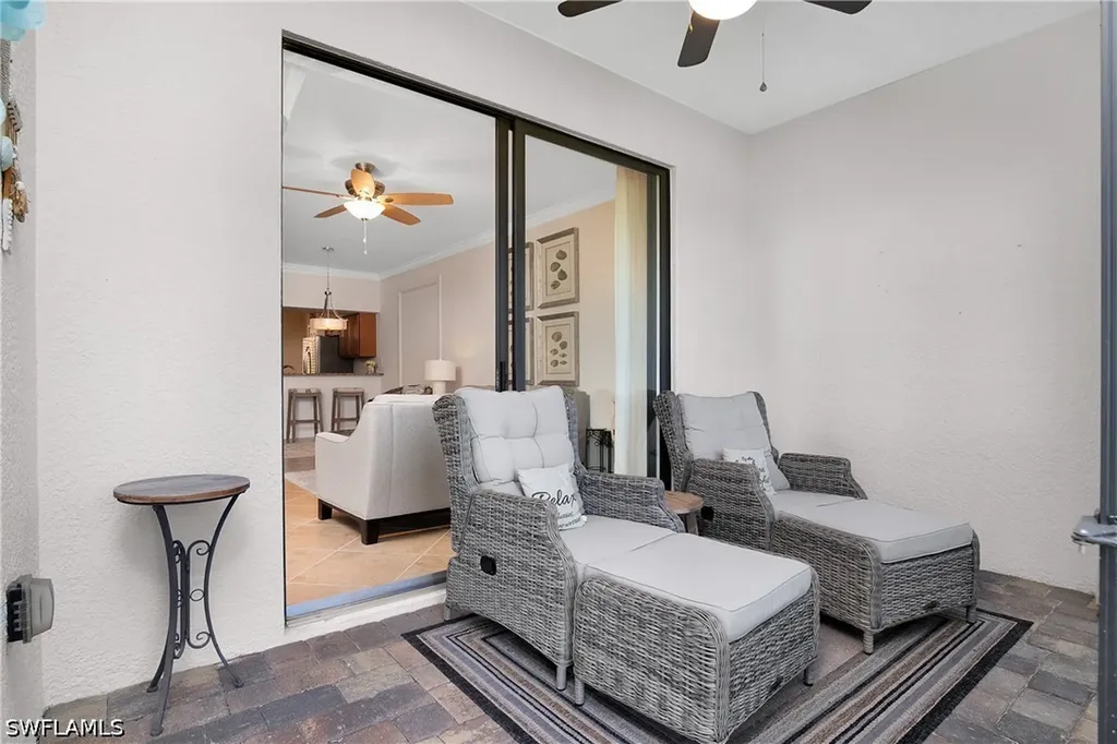 9719 Acqua Court Naples FL 34113