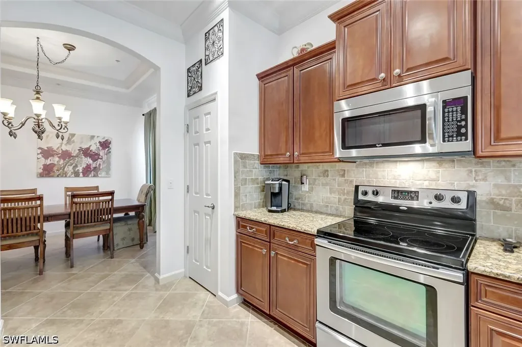 9508 Ironstone Terrace Naples FL 34120