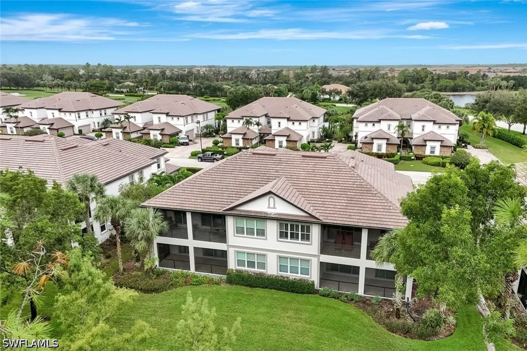 9508 Ironstone Terrace Naples FL 34120