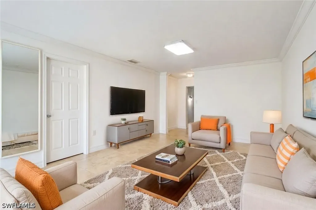 1221 19th Street SW Naples FL 34117