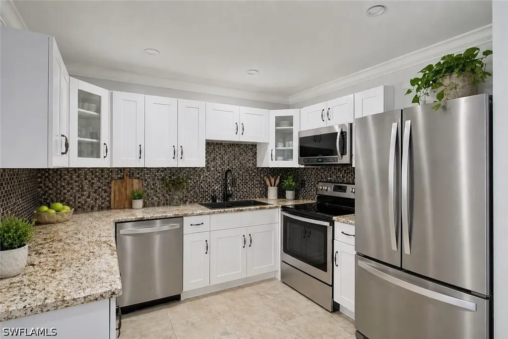 1221 19th Street SW Naples FL 34117