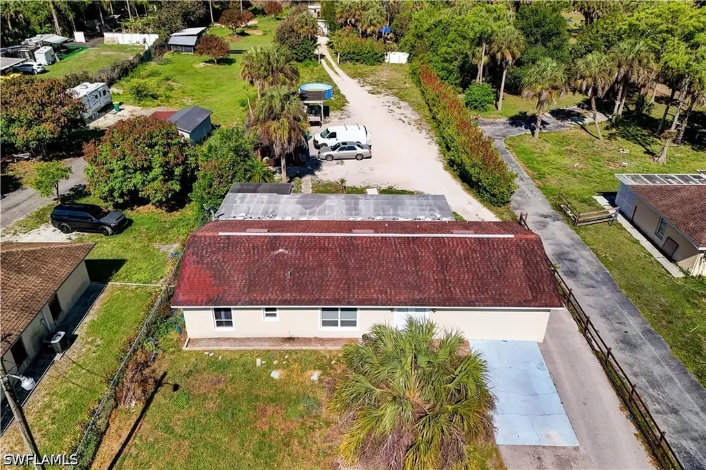 1221 19th Street SW Naples FL 34117