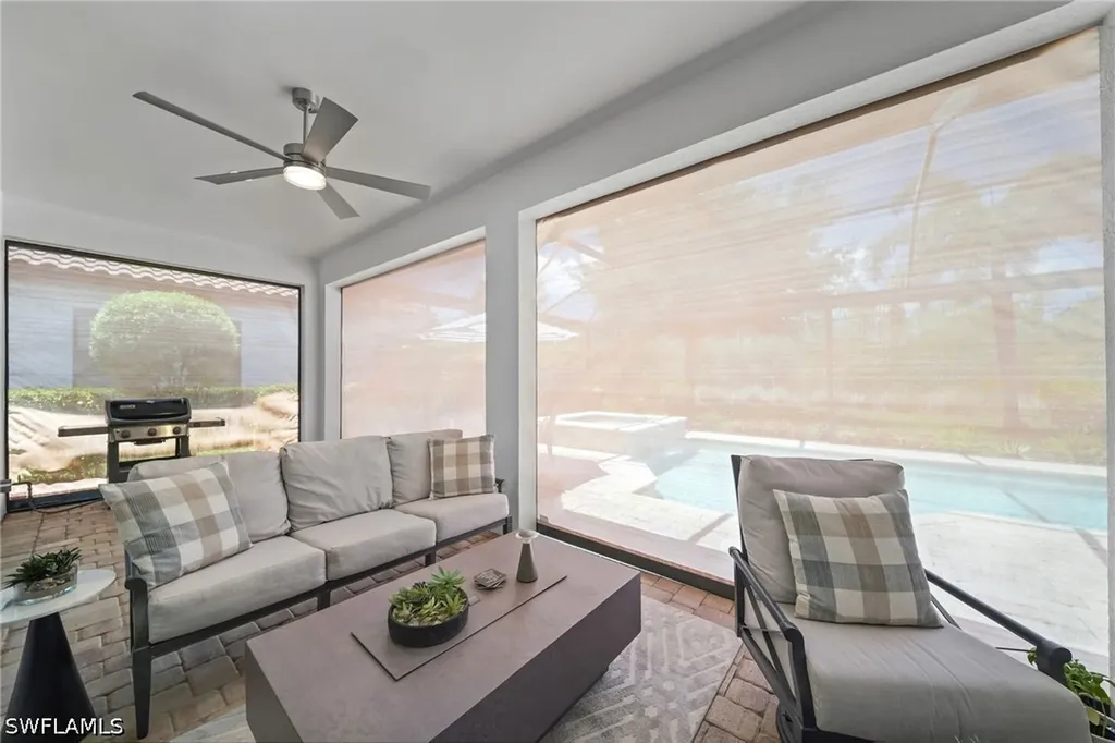 8827 Vaccaro Court Naples FL 34119