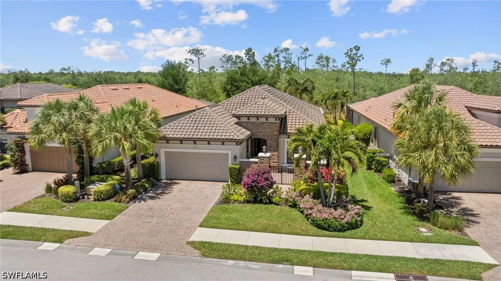8827 Vaccaro Court Naples FL 34119