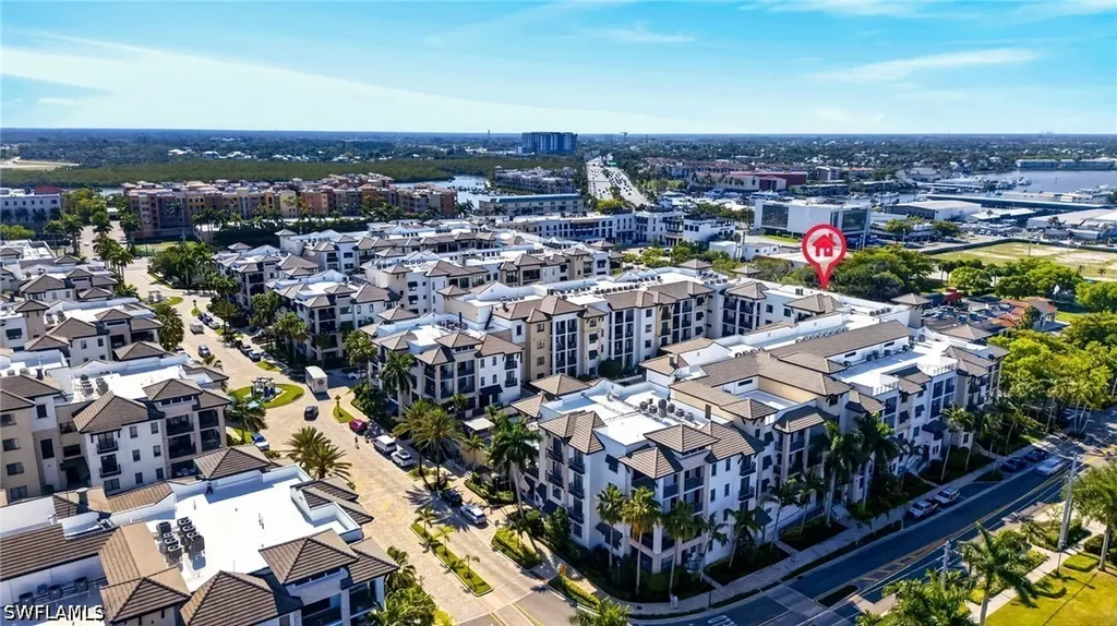 1030 3rd Avenue S Naples FL 34102