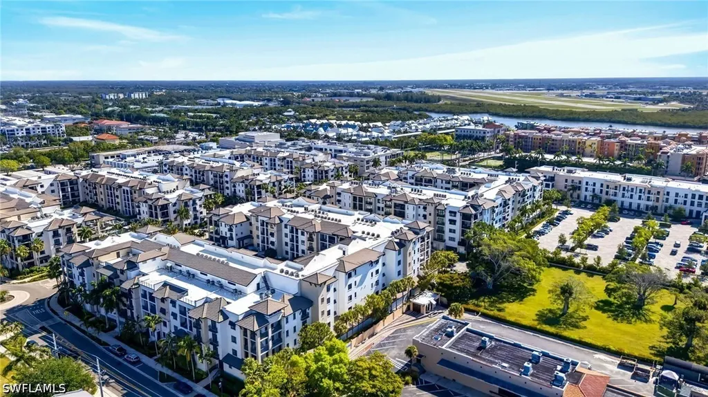 1030 3rd Avenue S Naples FL 34102