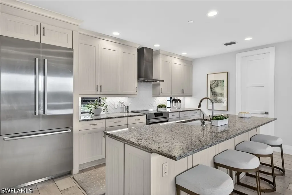1030 3rd Avenue S Naples FL 34102
