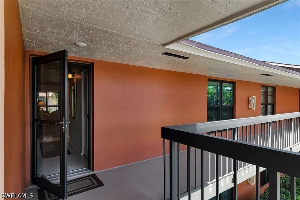 58 Manor Terrace Marco Island FL 34145
