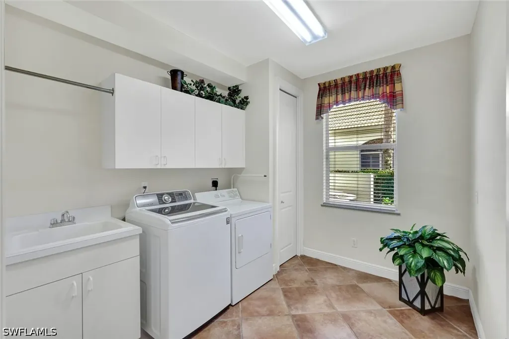 27536 Riverbank Drive Bonita Springs FL 34134
