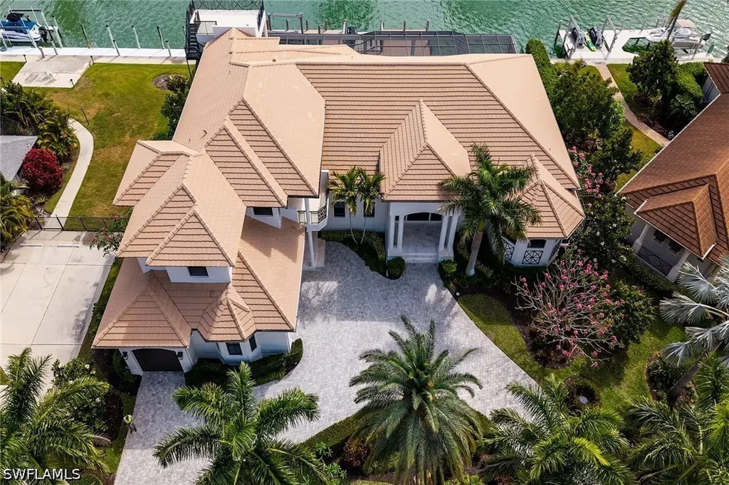 535 Alameda Court Marco Island FL 34145