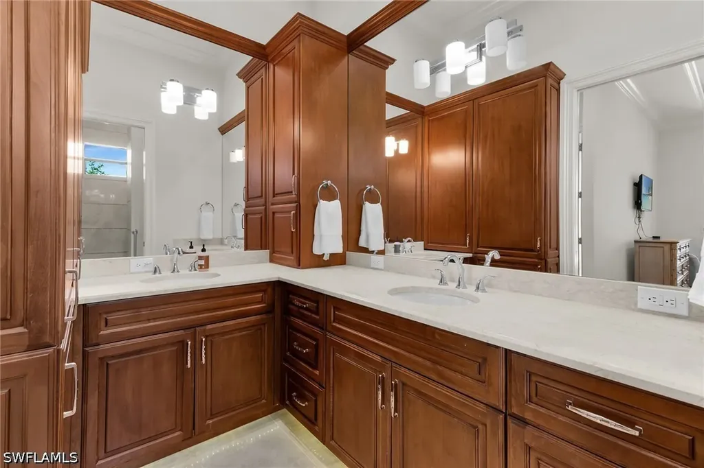 535 Alameda Court Marco Island FL 34145