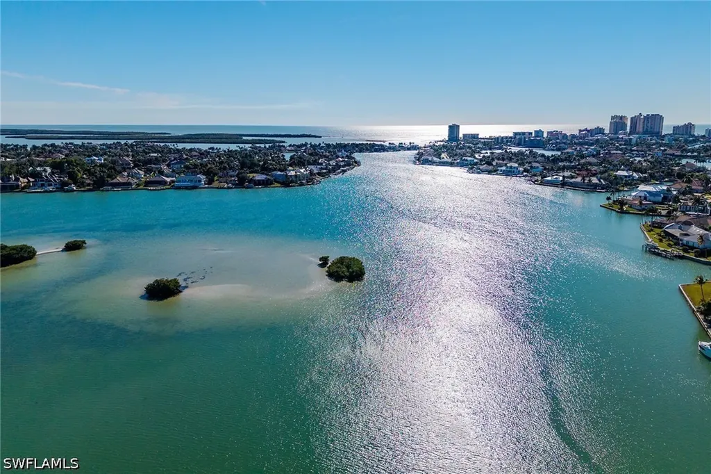 535 Alameda Court Marco Island FL 34145