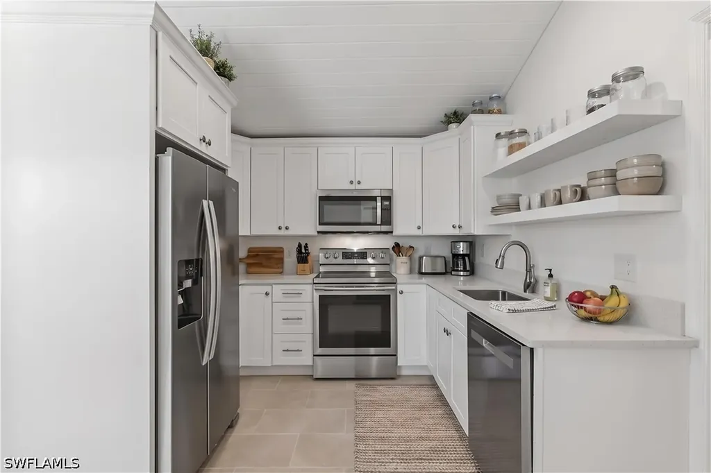 16924 Timberlakes Drive E Fort Myers FL 33908