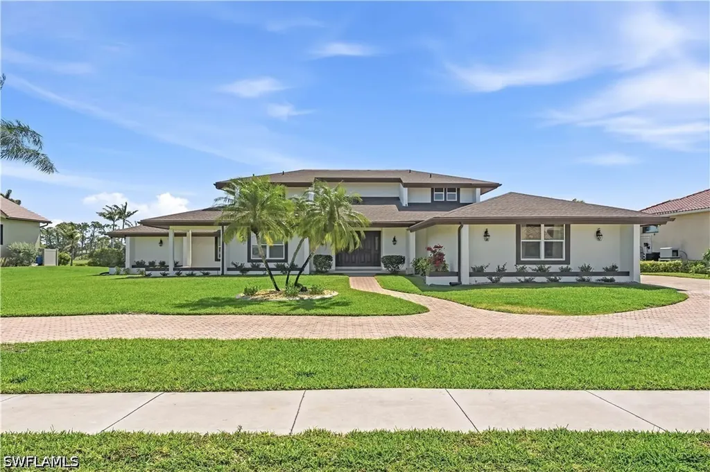 16924 Timberlakes Drive E Fort Myers FL 33908