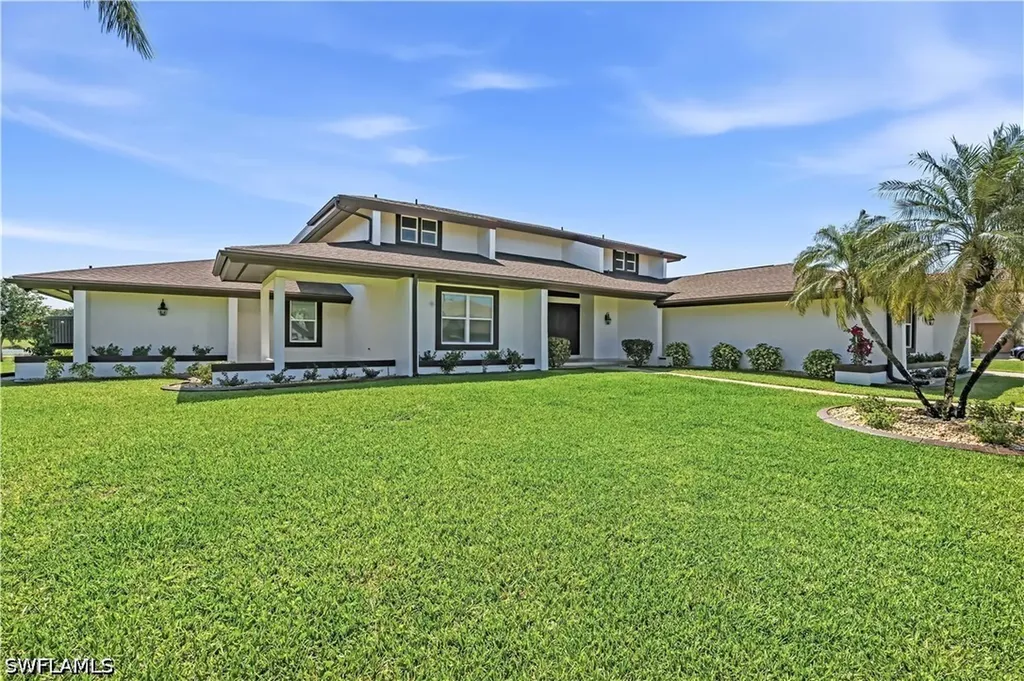 16924 Timberlakes Drive E Fort Myers FL 33908
