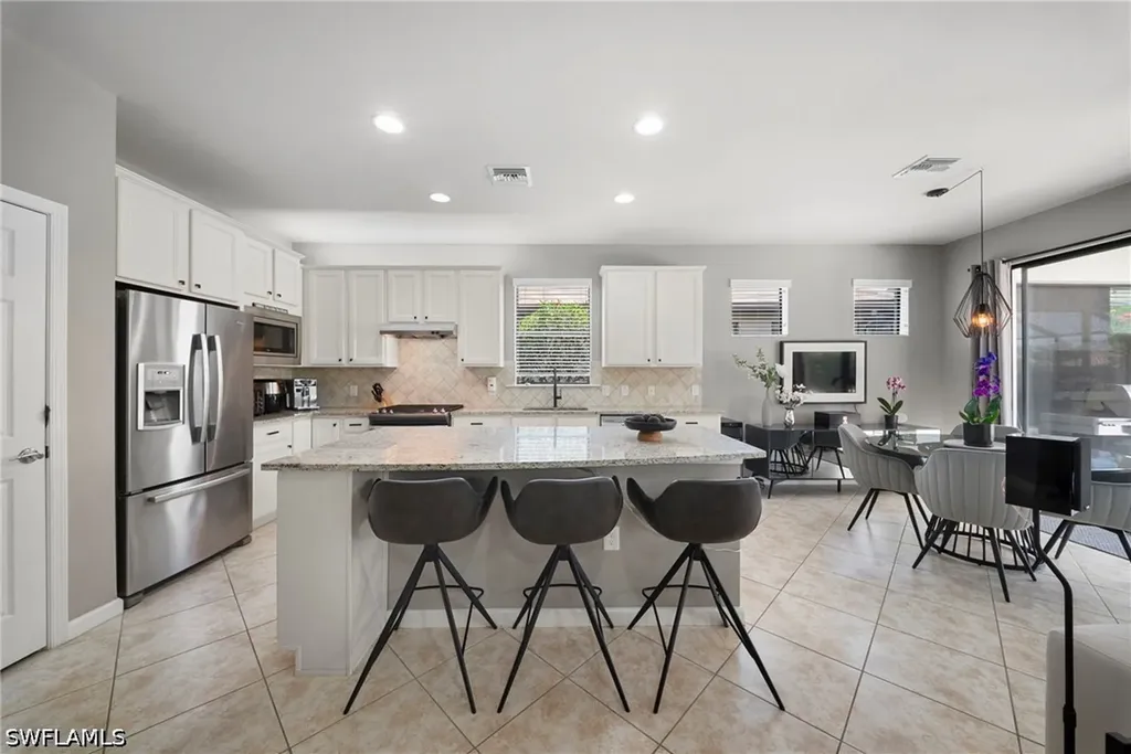7052 Live Oak Drive Naples FL 34114