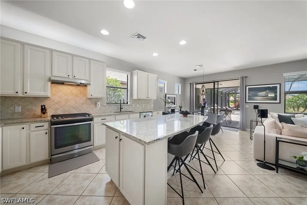 7052 Live Oak Drive Naples FL 34114