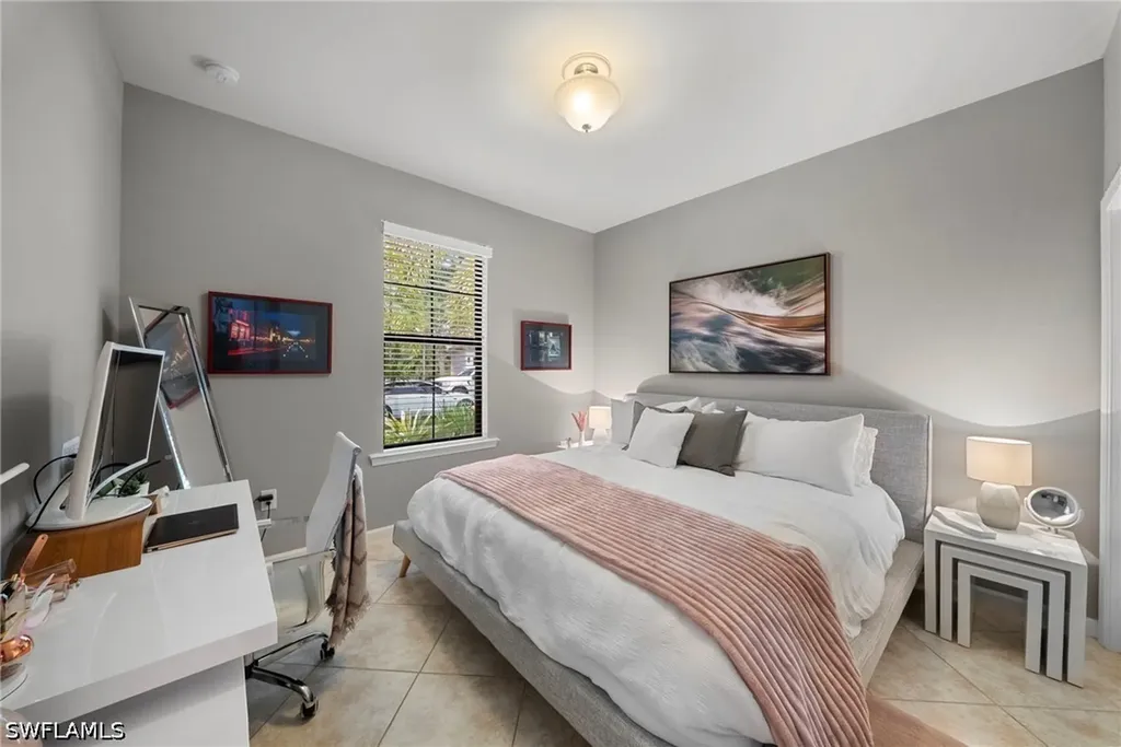 7052 Live Oak Drive Naples FL 34114