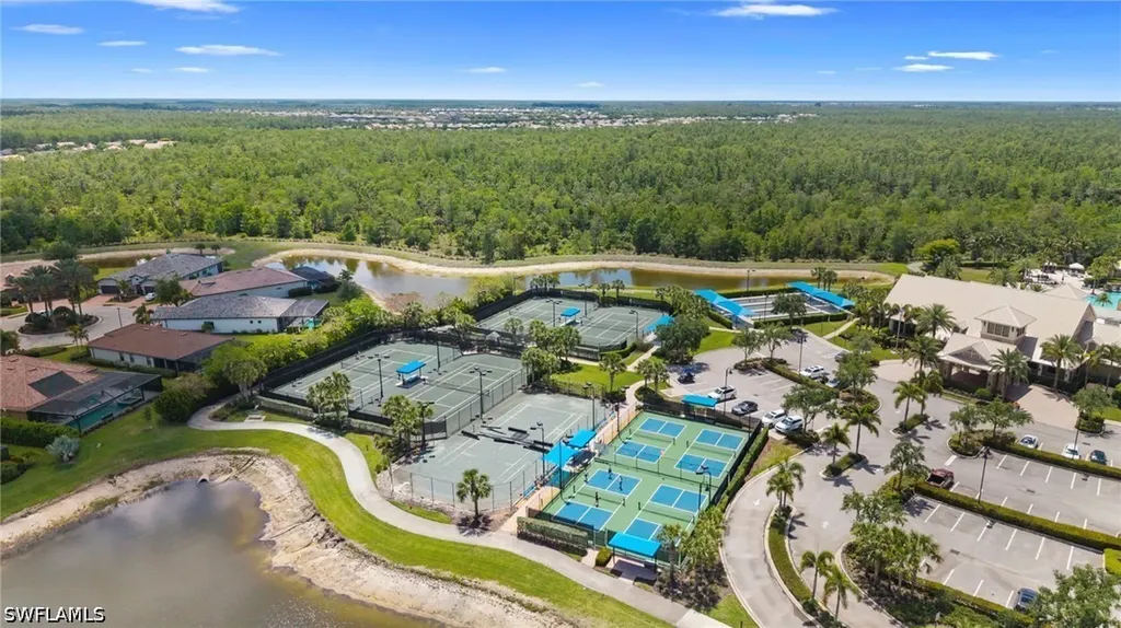 7052 Live Oak Drive Naples FL 34114