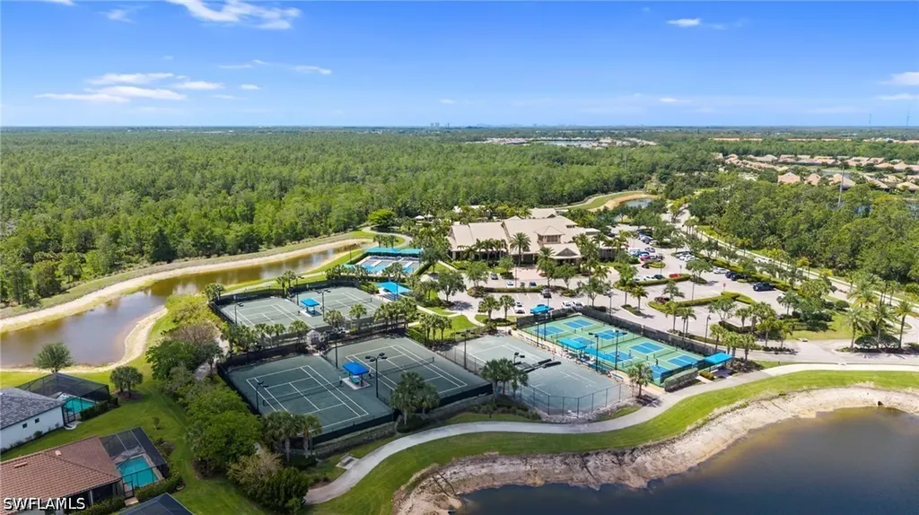 7052 Live Oak Drive Naples FL 34114