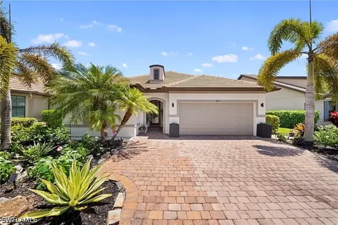 7052 Live Oak Drive Naples FL 34114