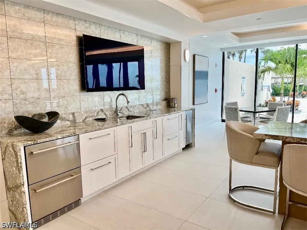 4001 Gulf Shore Boulevard N Naples FL 34103