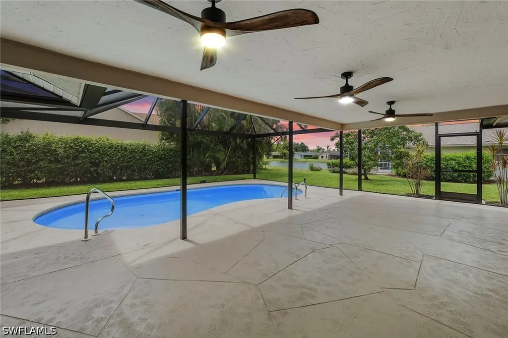 10340 Regent Circle Naples FL 34109
