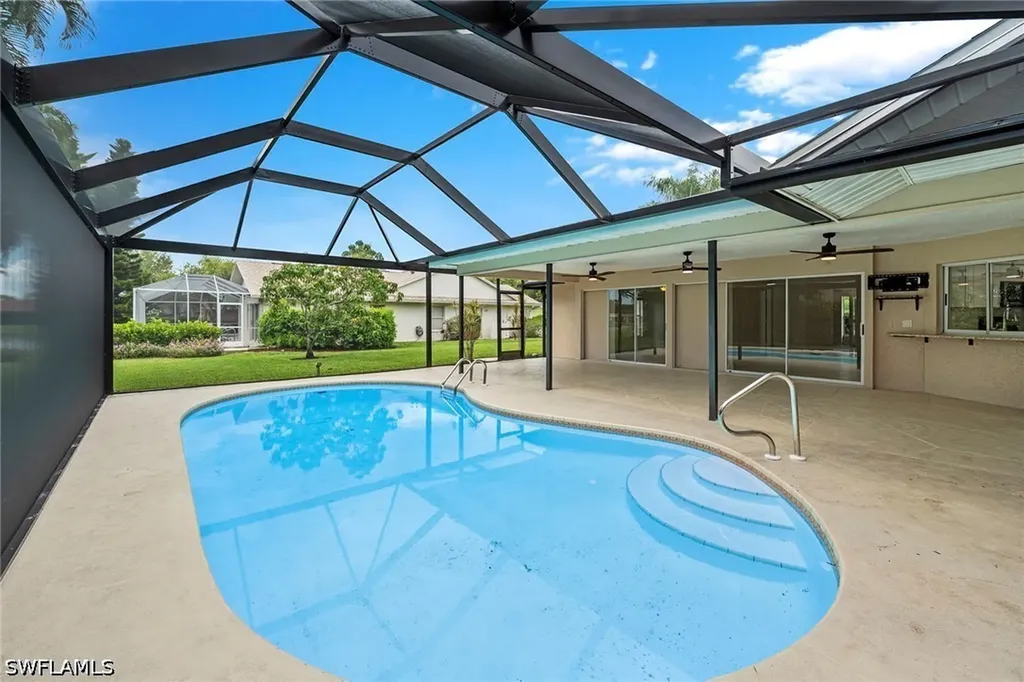 10340 Regent Circle Naples FL 34109